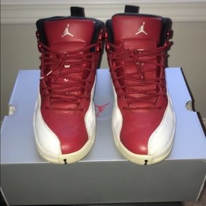 Jordan Retro 12s - Gym Red